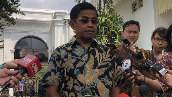 Detik-detik Idrus Marham Umumkan Mundur dari Mensos