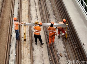 Warga Jabar, ke Pangandaran dan Kawah Putih Nanti Bisa Naik Kereta