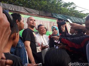 Ahmad Dhani Jamin Deklarasi #2019GantiPresiden Berlangsung Damai Ahmad Dhani Jamin Deklarasi #2019GantiPresiden Berlangsung Damai