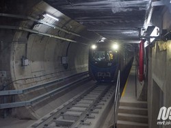 Listrik Putus, Kereta MRT Jakarta Berhenti di Tengah Lintasan