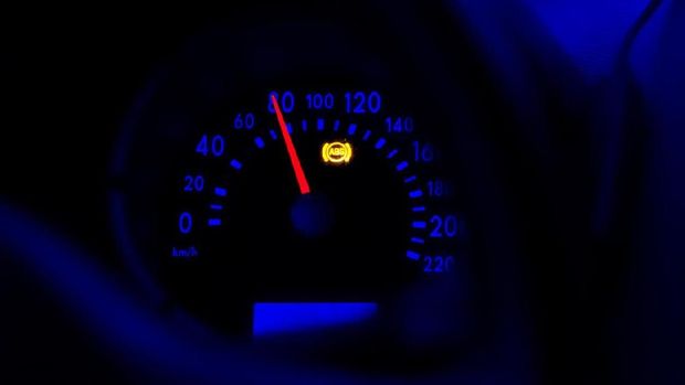 Memahami Arti Lampu Indikator Mobil