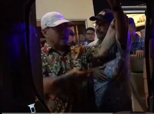 Dihadang Massa di Pekanbaru, Neno Warisman: Saya Dipaksa Pulang Dihadang Massa di Pekanbaru, Neno Warisman: Saya Dipaksa Pulang