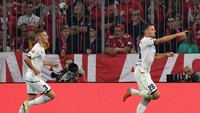 Hoffenheim sempat menyamakan skor di menit ke-57 lewat penyerangnya Adam Szalai. (AFP / CHRISTOF STACHE)