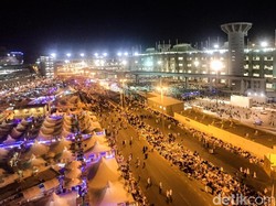 Kaus Ganti Presiden Dikibarkan di Mina, Menag: Jemaah Tahan Diri