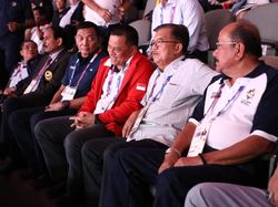 Bertemu Gatot di GBK, JK Tegaskan Tak Ajak Masuk Timses Jokowi