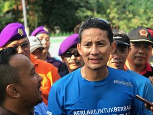 Sandiaga Pamer Program OK OCE di UMJ Sandiaga Pamer Program OK OCE di UMJ