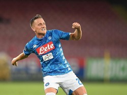 Hasil Liga Italia: Comeback, Napoli Kalahkan AC Milan 3-2