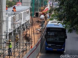 Pembangunan Halte Busway Pengganti di Rasuna Said
