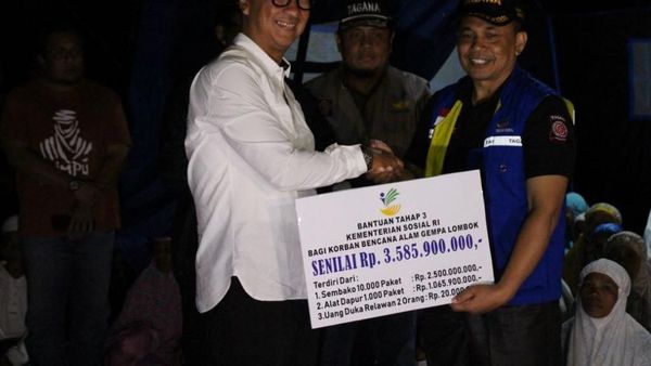 Aksi Mensos Baru ke Posko Gempa Lombok Sehari Setelah Dilantik