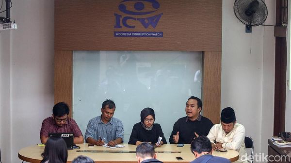 Diskusi Menakar Kinerja Pengawasan Pemilu 2019