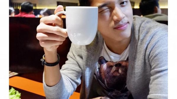 Lolos ke Perempat Final, Ini Pose Jonatan Chirstie Saat Ngopi dan Makan