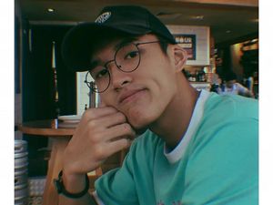 Jadi Idola Bulutangkis Baru, Ini Sosok Jonatan Christie yang Mirip Artis Korea