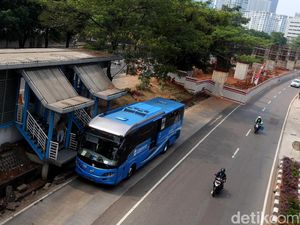 Biaya Kawinkan Bus dan LRT Lebih Mahal dari Bikin Busway