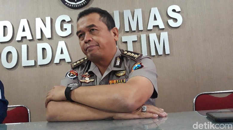 Polwan yang Terima Rp 450 Juta Sudah Dinonaktifkan Polwan yang Terima Rp 450 Juta Sudah Dinonaktifkan