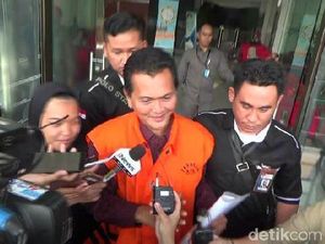 Musdalifah dkk Jadi Tersangka Suap DPRD Sumut ke-21 yang Ditahan KPK Musdalifah dkk Jadi Tersangka Suap DPRD Sumut ke-21 yang Ditahan KPK