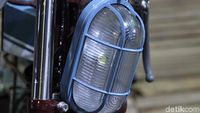 4 Motor dengan Lampu Unik