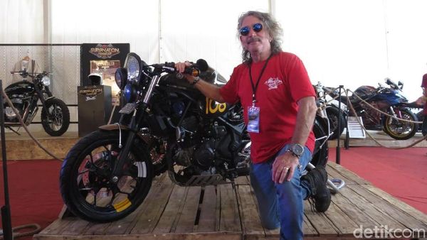 Bule Amerika Serikat Ikut Ramaikan Suryanation di Denpasar