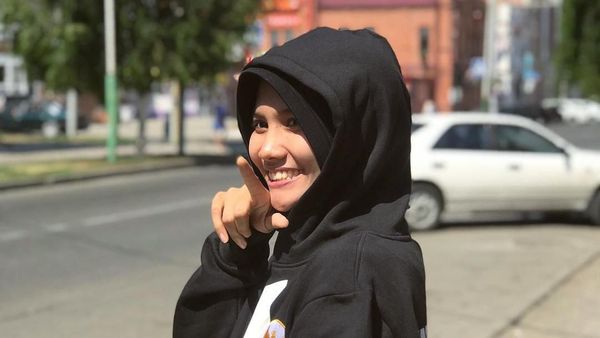 Gaya Si Manis Nandita, Atlet Voli Berhijab yang Tanding di Asian Games