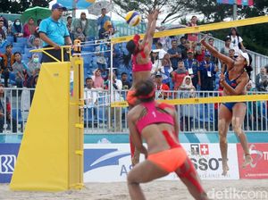 Melihat Sengitnya Semifinal Voli Pantai Indonesia vs China