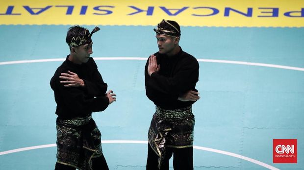 Yola/Hendy mengumpulkan 580 dalam laga final di GOR Pencak Silat TMII.