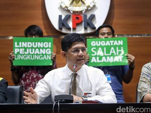 KPK Bakal Jadi Pihak Terkait Gugatan Atas Saksi Ahli Kasus Nur Alam KPK Bakal Jadi Pihak Terkait Gugatan Atas Saksi Ahli Kasus Nur Alam