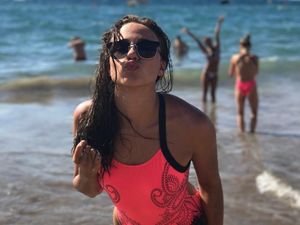 Foto: Liburannya Atlet Renang Artistik Kazakhstan, Yekaterina Simonova