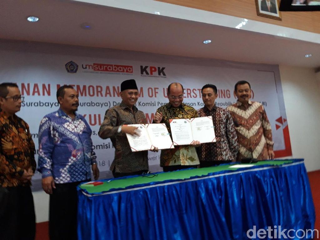 Risma Minta Telusuri Dana BOPDA di Surabaya, Ini Jawaban KPK Risma Minta Telusuri Dana BOPDA di Surabaya, Ini Jawaban KPK