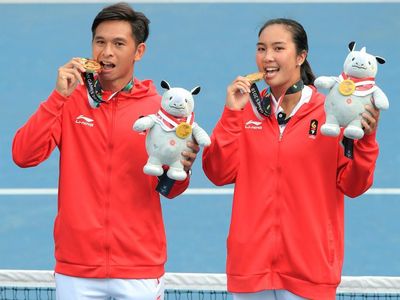 Foto: Liburannya Aldila Sutjiadi, Peraih Emas Tenis Indonesia