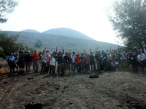 Mengenal Lebih Dekat Gunung Anak Krakatau yang Legendaris