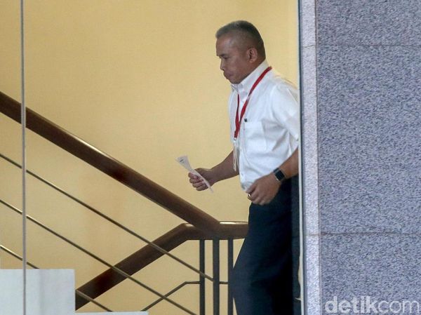 Adik Hatta Rajasa Diperiksa KPK