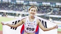 Foto: Liburannya Pelari Korsel Peraih Emas yang Mirip Bintang K-Pop