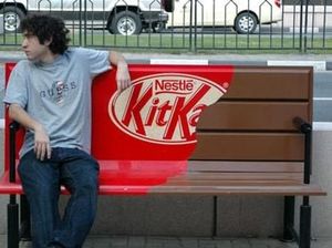 Waduh! Iklan Makanan Bentuk Truk hingga Kursi Ini Sukses Bikin Ngiler