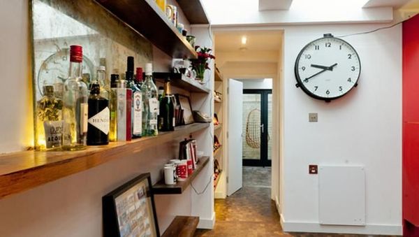 Kamu Nggak akan Percaya Rumah Super Cantik Ini Dulunya Toilet Umum Rusak