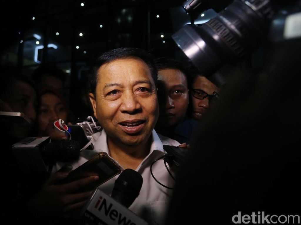 Setya Novanto Kembali Jadi Sensasi Setya Novanto Kembali Jadi Sensasi