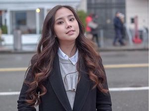 Bakal Nge-host, Agatha Chelsea Sampai Panggil Guru Les