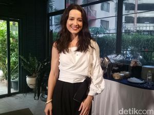 Catat! Ini Tips Body Goals ala Julie Estelle