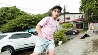 Putus Cinta dengan Anya Geraldine, Ini Gaya Lincah Bio One Main Skateboard
