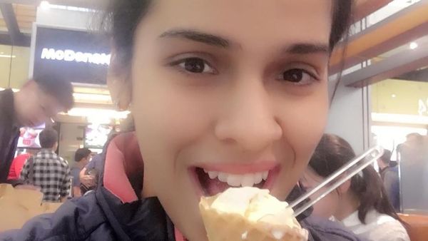Manisnya Pebulutangkis India, Saina Nehwal Saat Ngopi dan Makan Es Krim