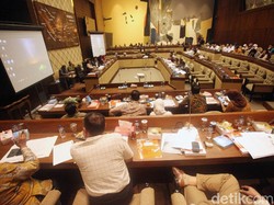 Rapat Bareng KPU-Bawaslu, Anggota Komisi II Usul Pasang CCTV di TPS