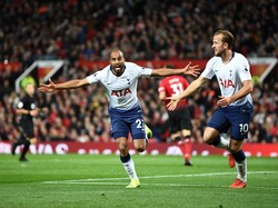 Hanya berselang dua menit atau tepatnya di menit ke-52, Tottenham mendapatkan gol kedua. Sepakan Lucas Moura menyambut umpan silang Christian Eriksen berakhir di pojok kiri bawah gawang. (Foto: Clive Mason/Getty Images)