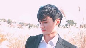 Foto: Gaya Traveling Mister International yang Tampan & Atletis