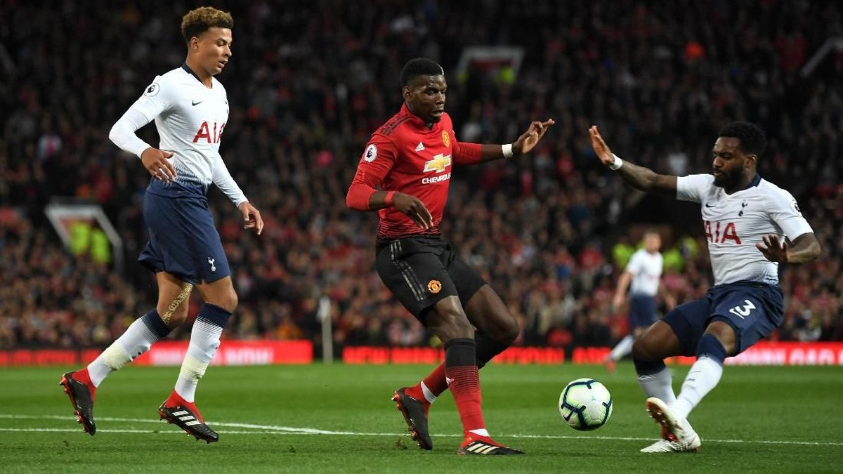 Manchester United dikalahkan Tottenham 0-3 di pertemuan pertama musim ini. Foto: Michael Regan/Getty Images