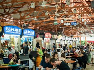 Budaya Hawker Singapura Diakui sebagai Warisan Takbenda UNESCO Budaya Hawker Singapura Diakui sebagai Warisan Takbenda UNESCO