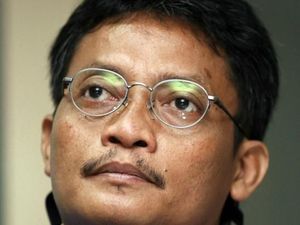 Video: Jalan Panjang Proses Hukum Pollycarpus hingga Bebas Murni Video: Jalan Panjang Proses Hukum Pollycarpus hingga Bebas Murni