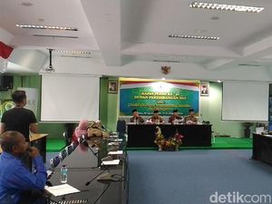 MUI Gelar Pleno Bahas Posisi Maruf Amin