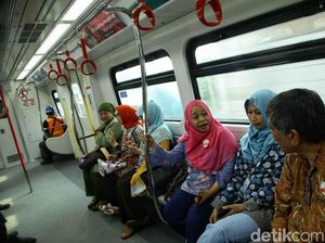 Serunya Menjajal LRT Jakarta yang Sebentar Lagi Beroperasi