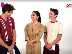 Aksi Pemain To All the Boys Ive Loved Before Adu Skill Merayu