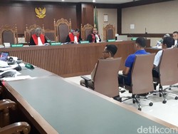 PNS Ini Mengaku Antar Suap Rp 4 M untuk Kepentingan Asrun Nyagub