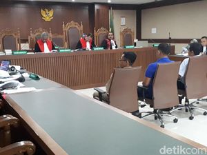 PNS Ini Mengaku Antar Suap Rp 4 M untuk Kepentingan Asrun Nyagub PNS Ini Mengaku Antar Suap Rp 4 M untuk Kepentingan Asrun Nyagub