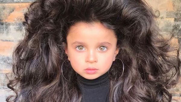 Usia Baru 5 Tahun, Rambut Tebal Gadis Cilik Ini Bikin Netizen Terkesima